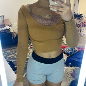 Off The Shoulder Mustard Size XS Long Sleeve